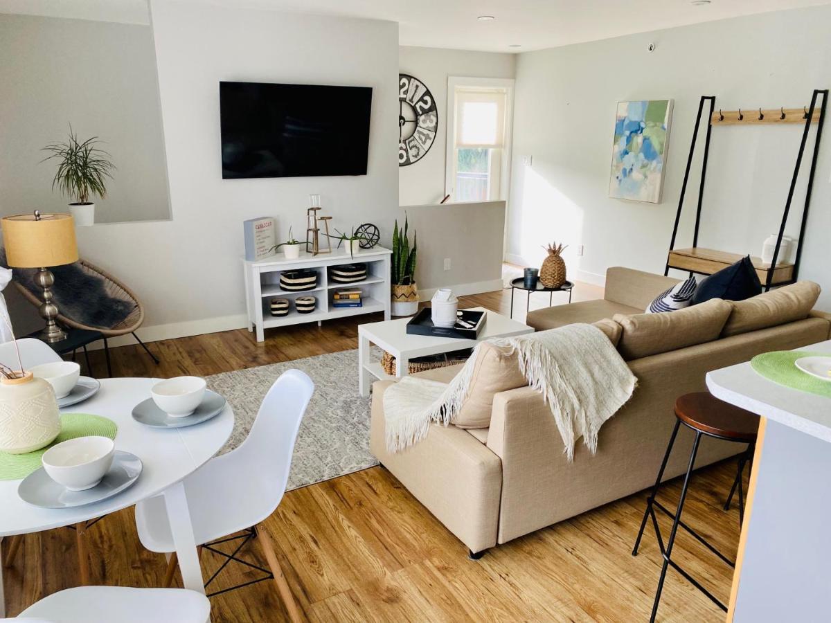 Cozy Suite Close To Nature And The City Maple Ridge Exterior photo