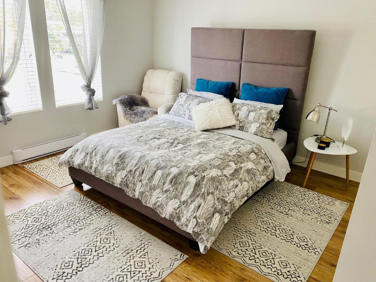 Cozy Suite Close To Nature And The City Maple Ridge Exterior photo